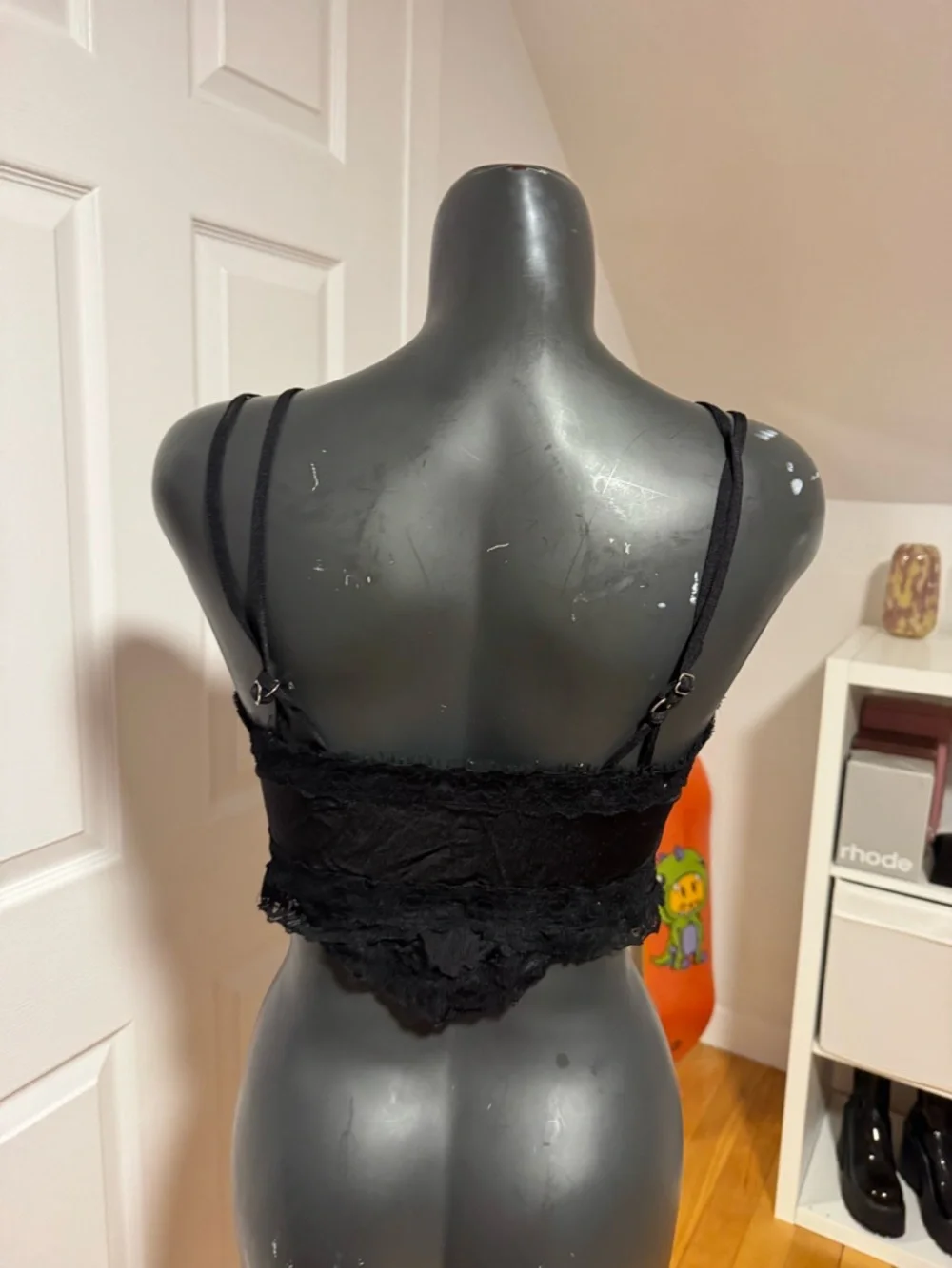 Black Crop Top - - Picture 5 of 6